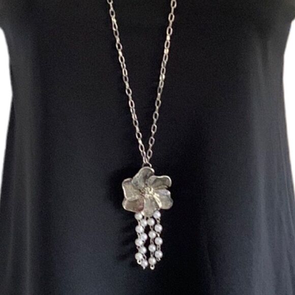 Silver Chain Link Necklace with Flower Pendant Pearl & Rhinestone - 36” - Picture 1 of 5